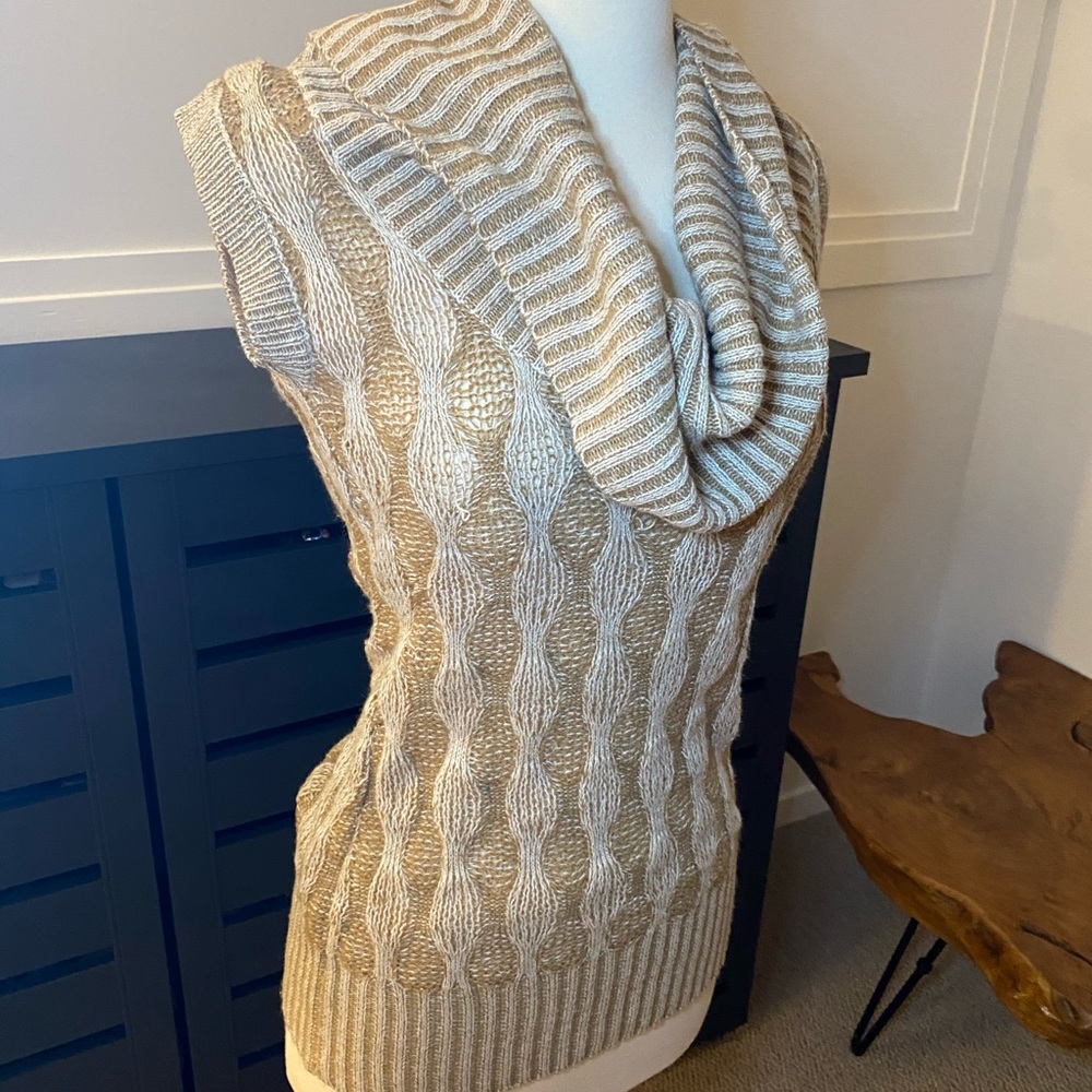 Oversized turtleneck chunky cable sweater camel XS - Picture 2 of 4